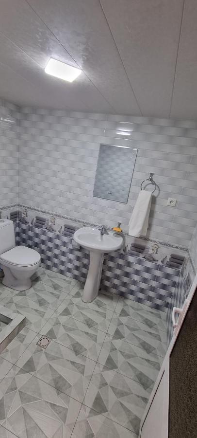 Hostel Muborak Samarkand Eksteriør billede