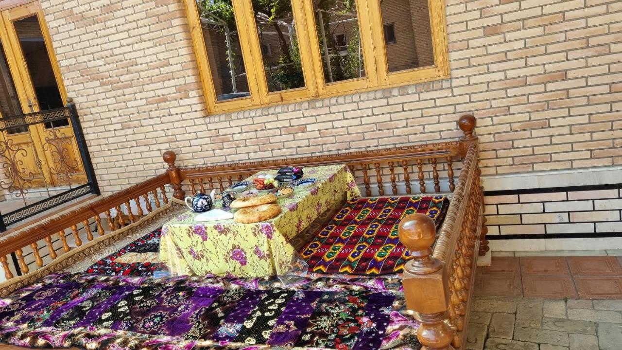 Hostel Muborak Samarkand Eksteriør billede